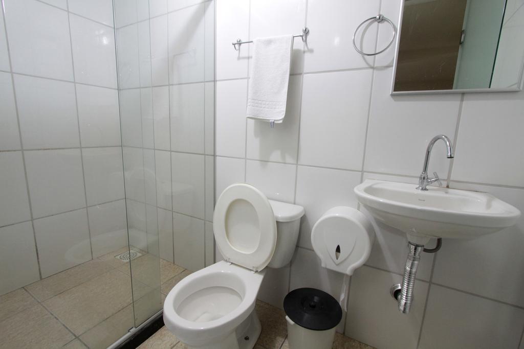 Hotel Pouso Alegre Campo Grande  Δωμάτιο φωτογραφία